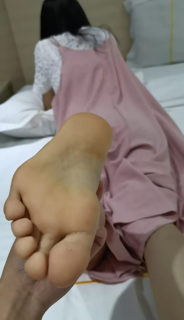 图片[6]-鱼鱼足影 – 全套足袜写真77期+视频（持续更新）[百度网盘/27.21G]-聚优物